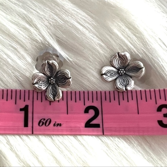 James Avery Jewelry James Avery Rare Dogwood Flower Earrings Poshmark